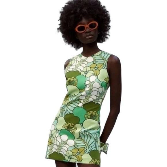 NWT Zara Green Retro Floral Print Sleeveless Open Back Mini Dress Size Large - Picture 1 of 13